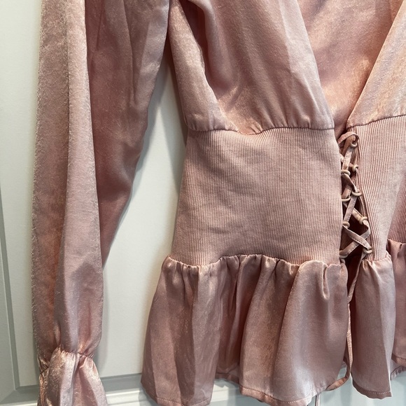 Eight Paris Pink Long Sleeve Blouse Size Medium - Picture 12 of 12